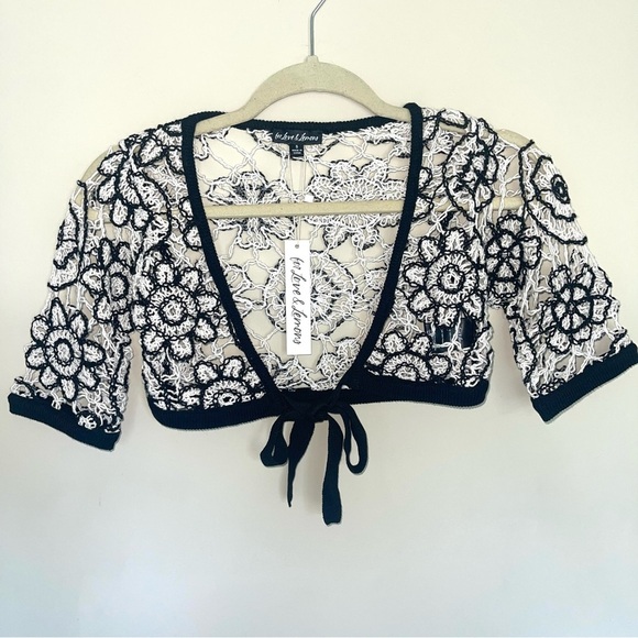 For Love & Lemons Sofia Crochet Cropped Top S Tie Front Boho Loose Knit NWT - Picture 4 of 7